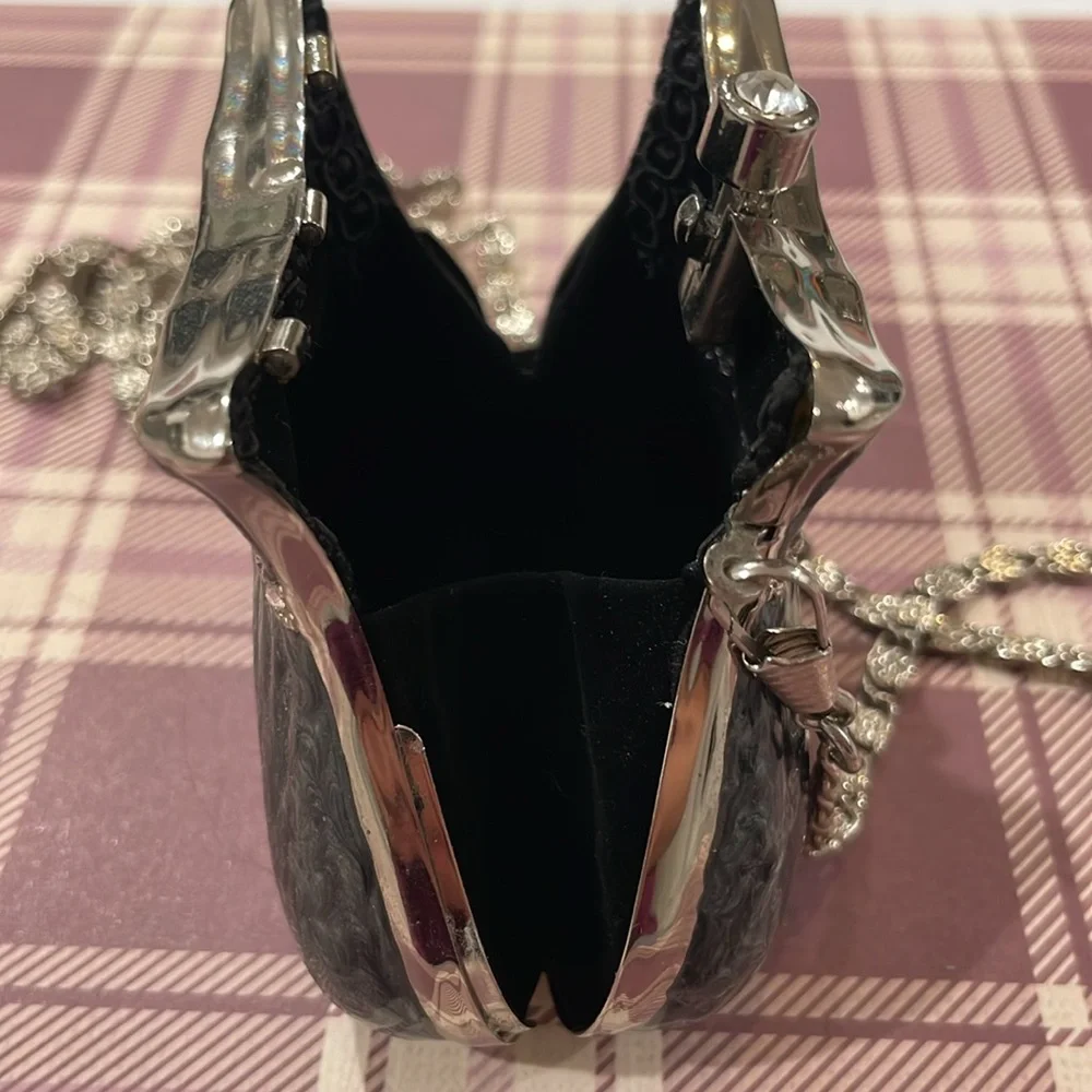 Perry Borelli mini purse